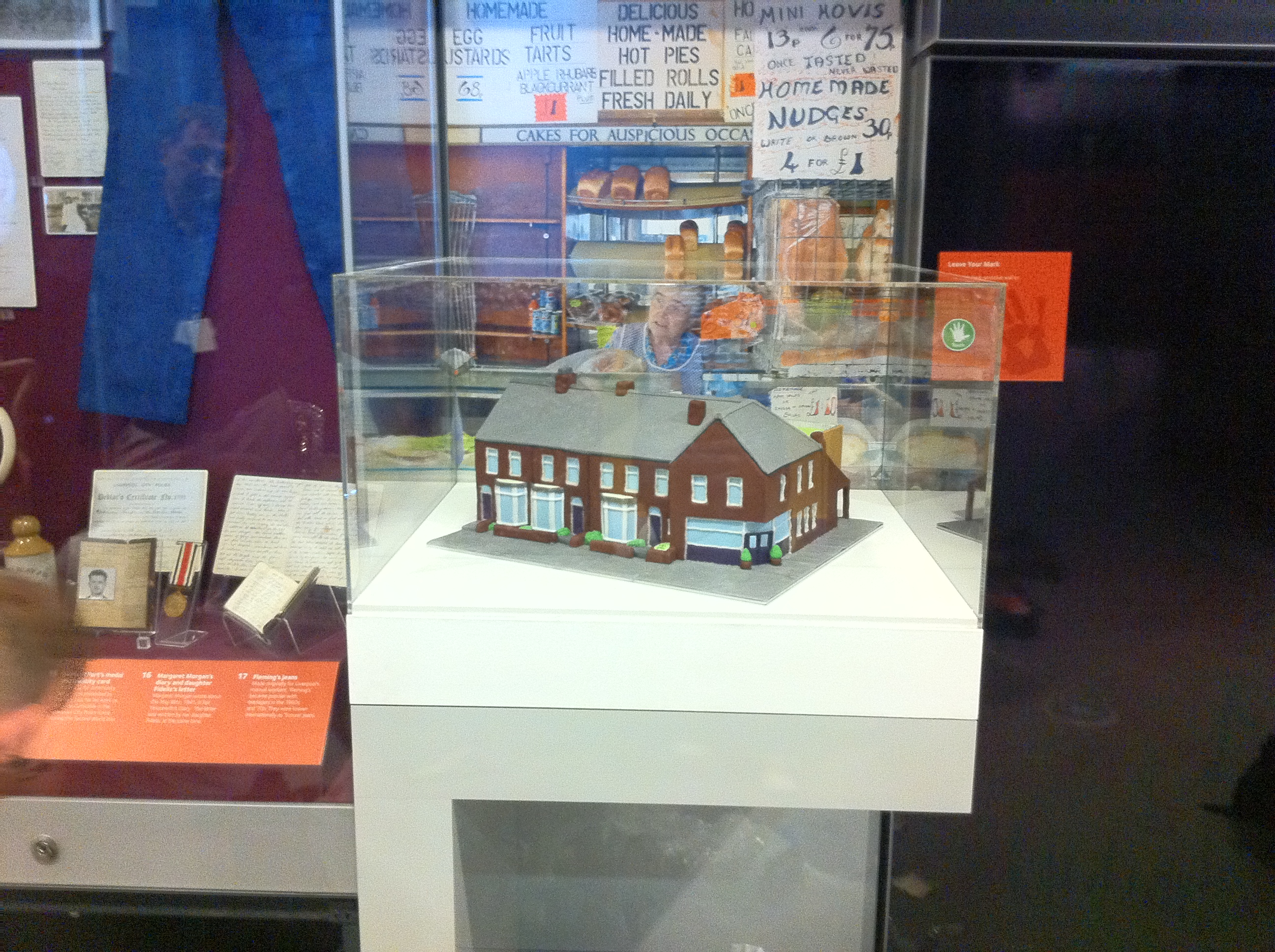 The cake model installed in Liverpool Museum