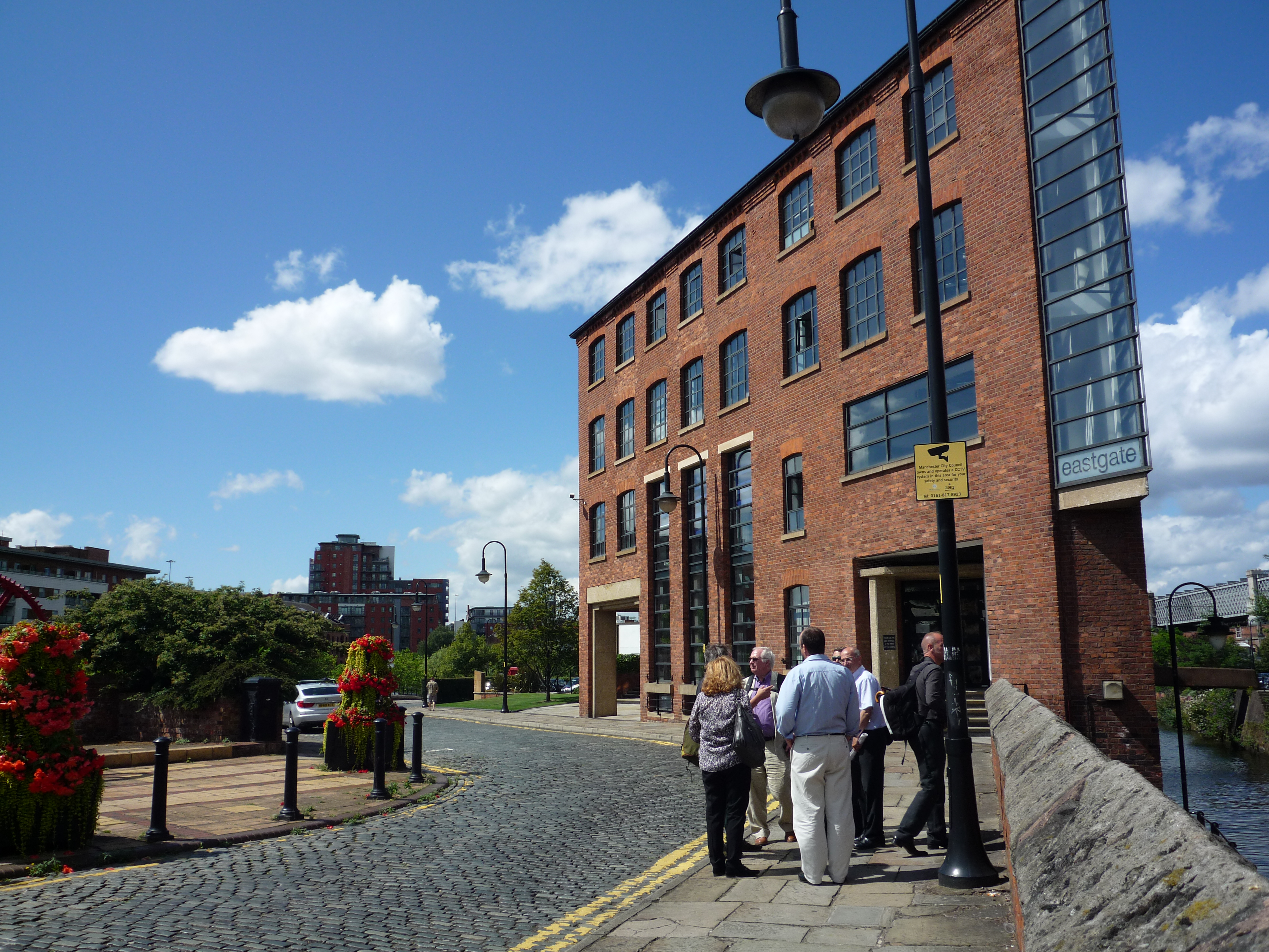 The TEN Group walk from Deansgate-Castlefield to Spinning Fields